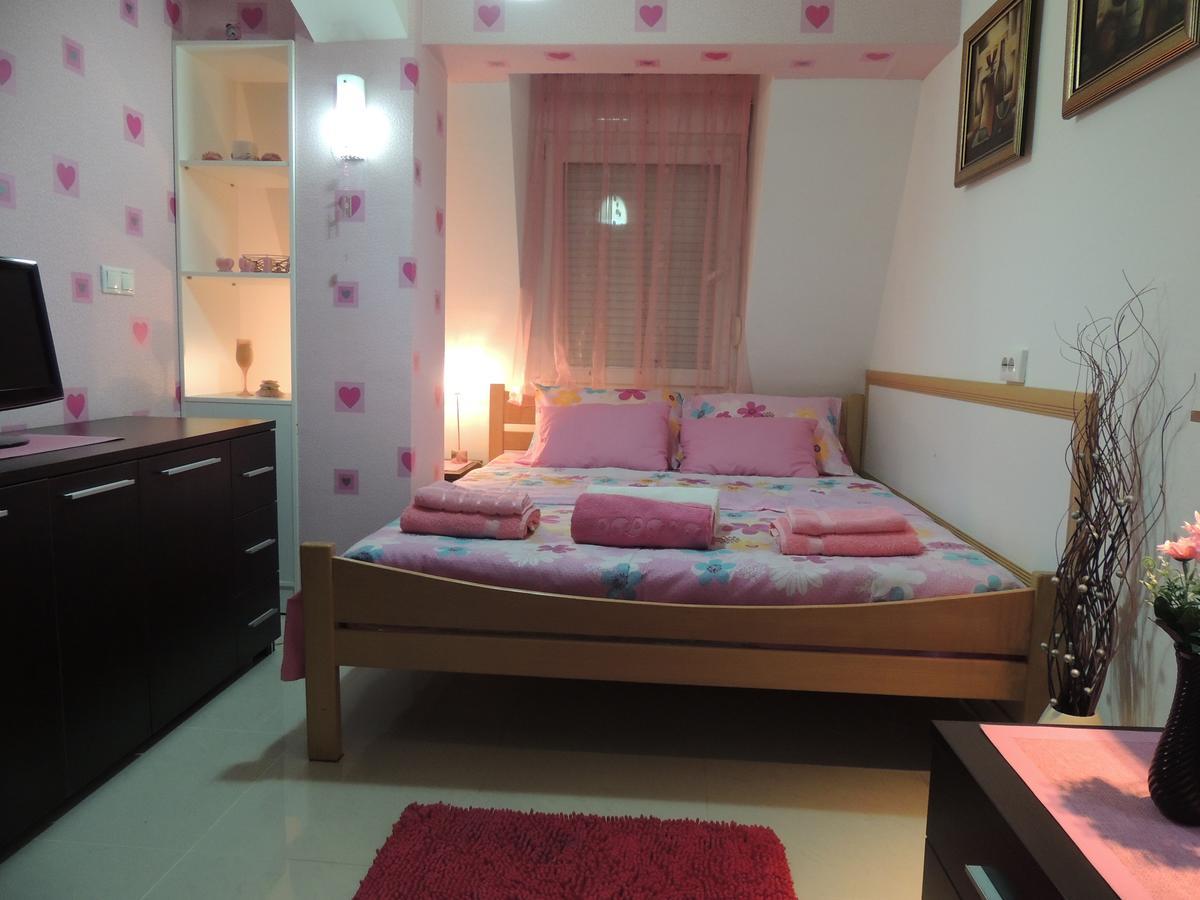 Apartment Union คูมาโนโว ภายนอก รูปภาพ