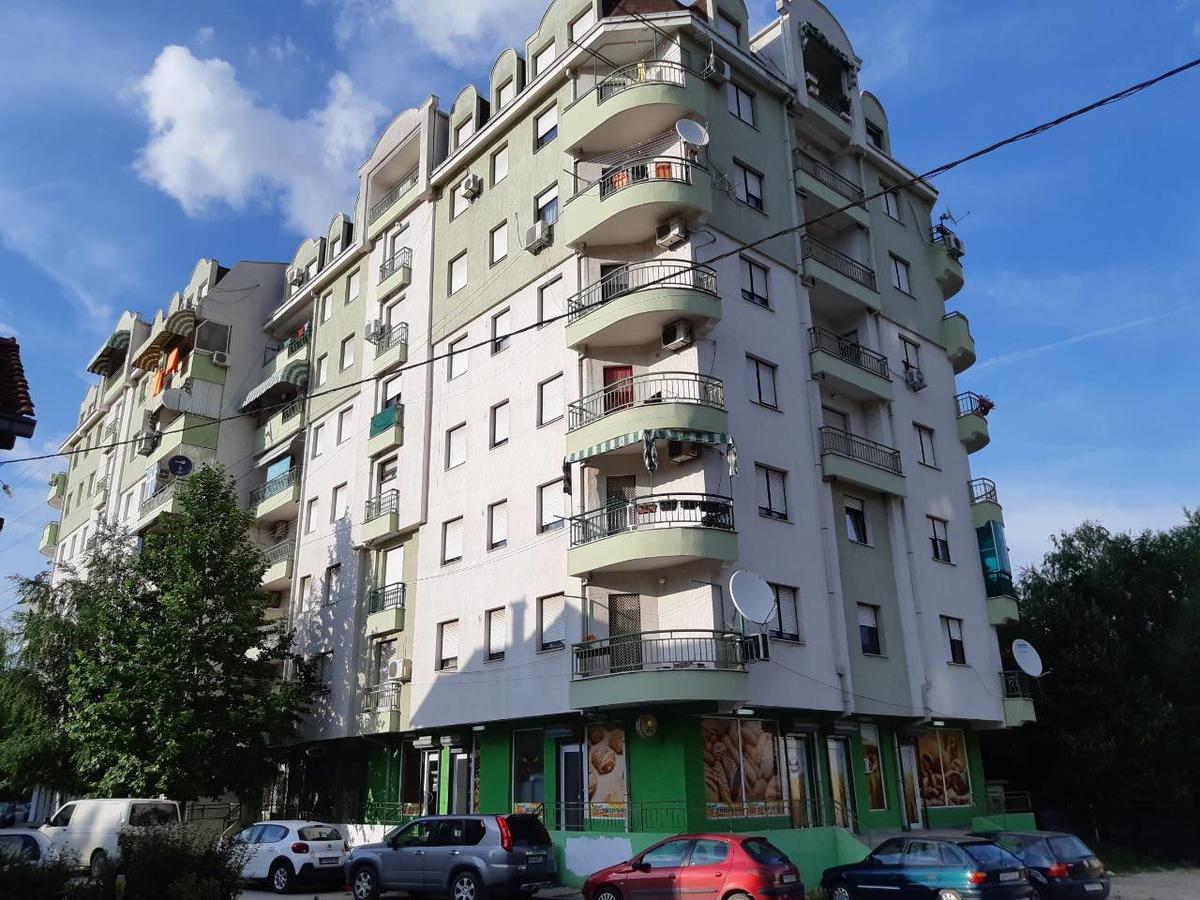 Apartment Union คูมาโนโว ภายนอก รูปภาพ